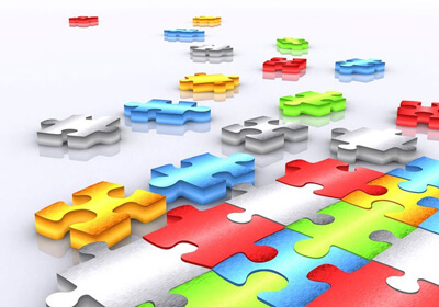 有人连夜翻出反差大赛，直到这两天热度抬头的关键，懂行的人盯的从来不是标题本身，评论区已经吵成两派